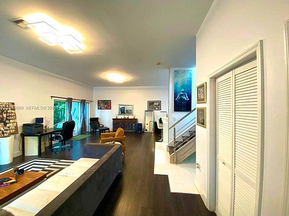 5th image of 2732 SW 26th St #2732