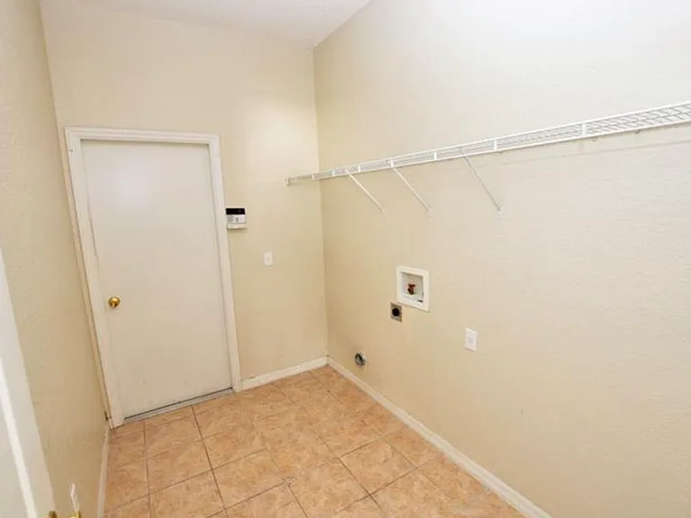 5406 Beverly Rise Blvd — Photo 14