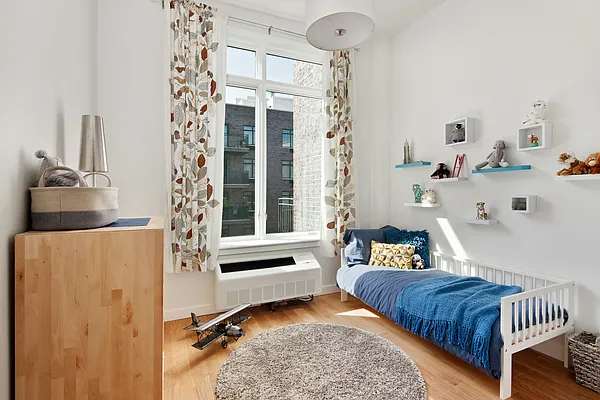 Rented by Brooklyn Heights Real Estate Inc | media 17