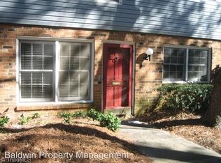 611 F Gunston Ct, Winston Salem, NC 27106