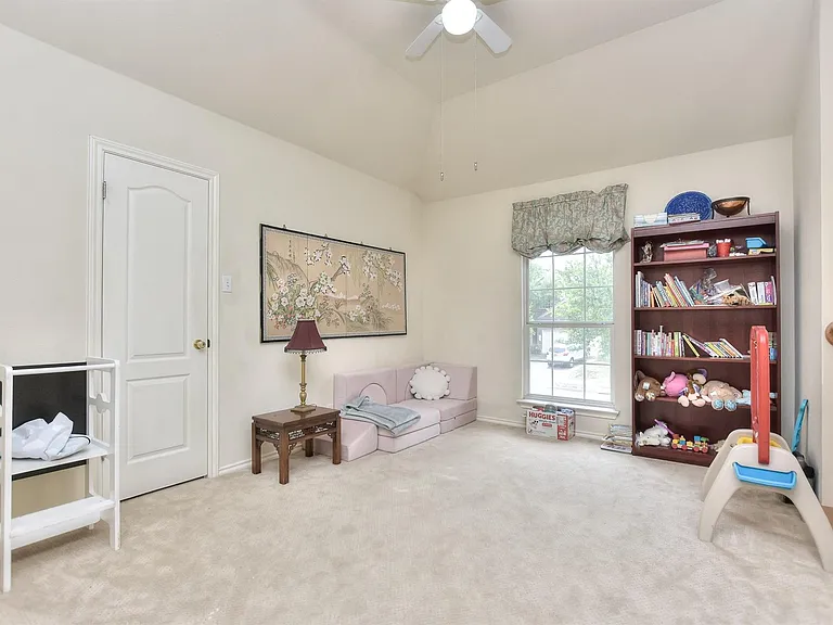 1609 Colton Way SW — Photo 10
