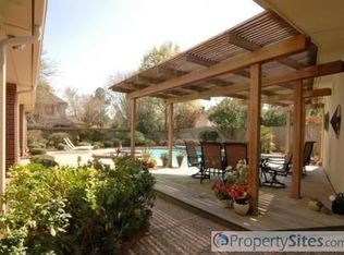 2311 Sycamore Grove Dr, Houston, TX 77062