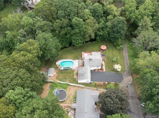 43 Brooklane Rd, Plantsville, CT 06479