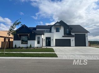 6810 Saddle Bred Way, Star, ID 83669