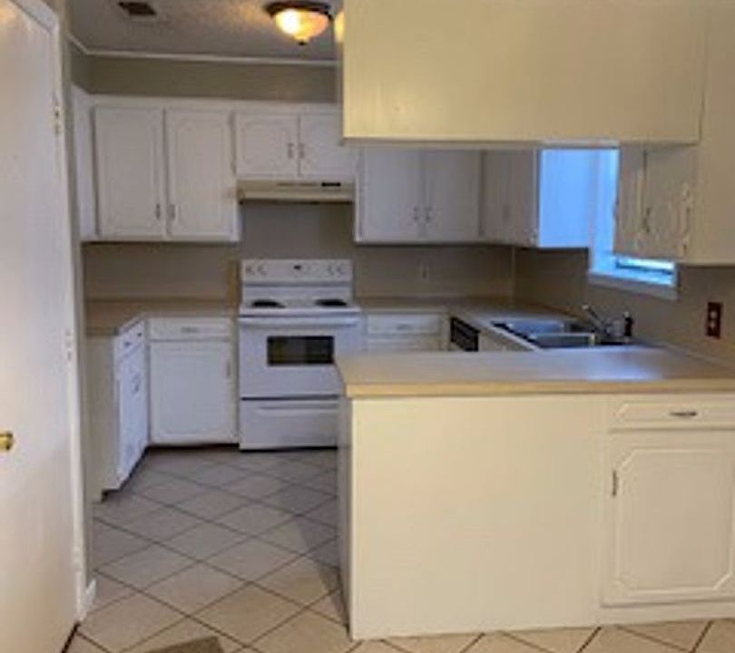 1st image of 2226 Independence Blvd