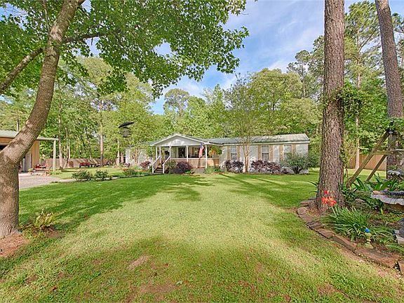 2nd image of 25200 Rolling Hills Dr