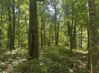 1 Becker Rd, Eau Claire, WI 54703