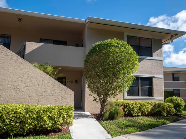 9609 Cypress Park Way, Boynton Beach, FL 33472