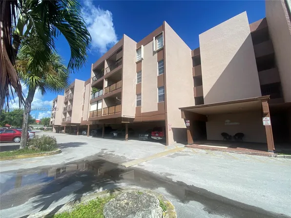 1900 W 68th St APT H405, Hialeah, FL 33014