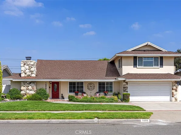 1609 E 20th St, Santa Ana, CA 92705