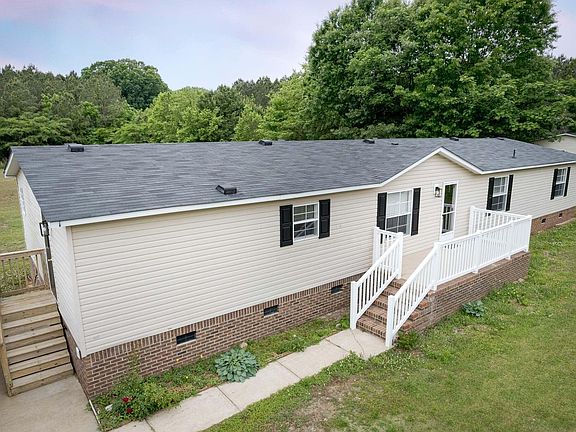 4th image of 10037 Smith Rd