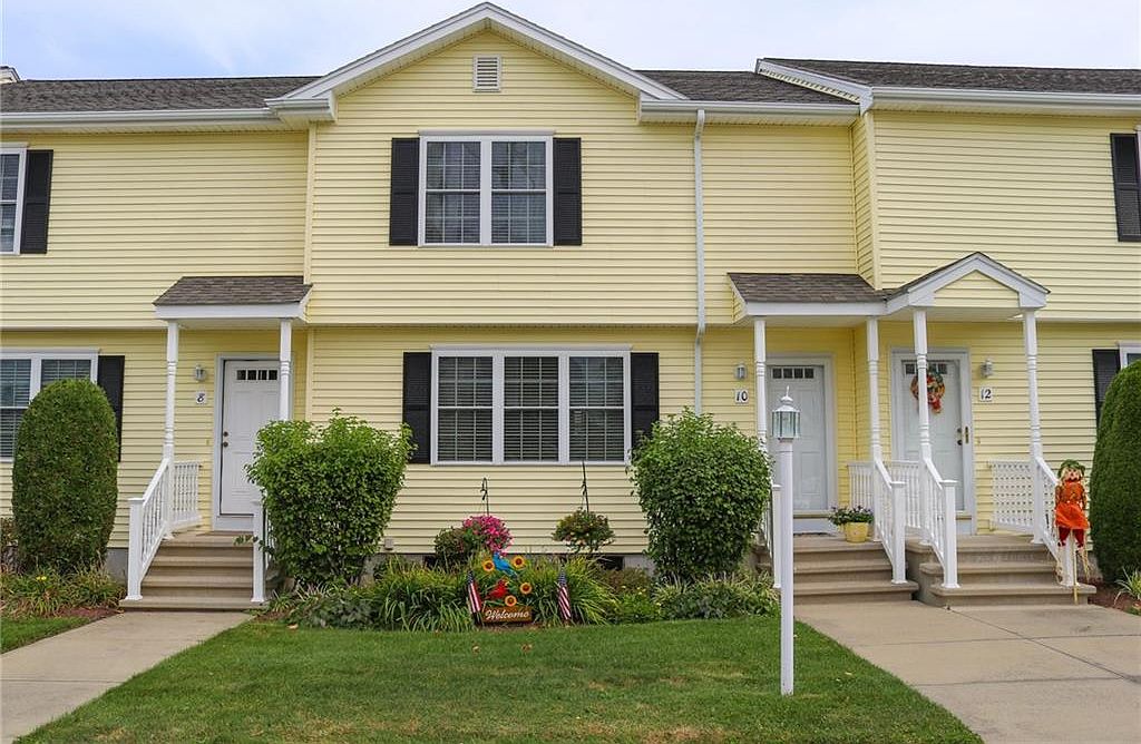 10 Tobie Ave, Pawtucket, RI 02861 Zillow