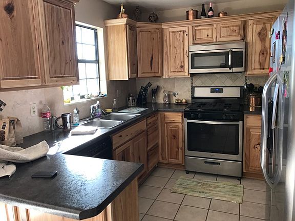 5th image of 4121 Windsor Dr
