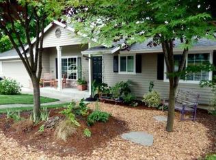 16167 SW Bridle Hills Dr, Beaverton, OR 97007