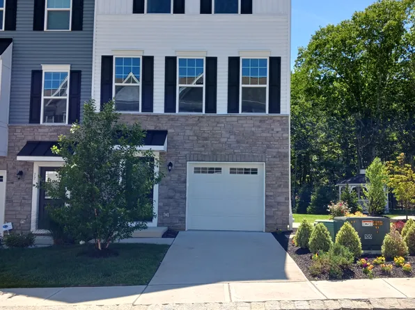 19 Halifax Rd #19, Bayville, NJ 08721