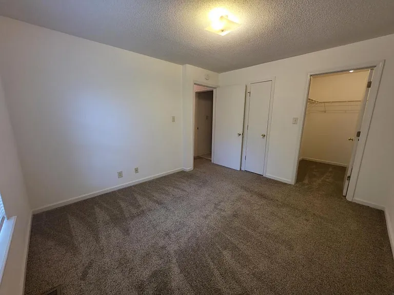 208 Beech St — Photo 20