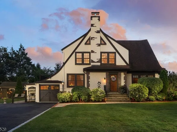 650 Coleman Pl, Westfield Town, NJ 07090
