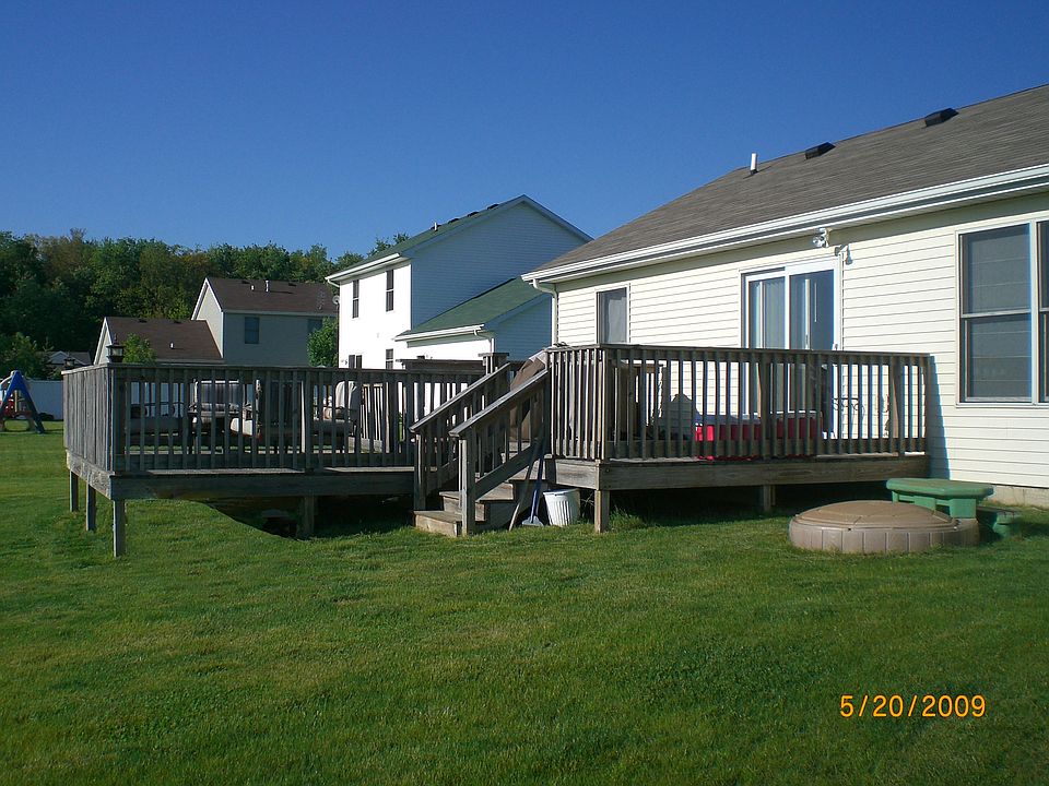 2nd image of 51839 Buckwillow Ct