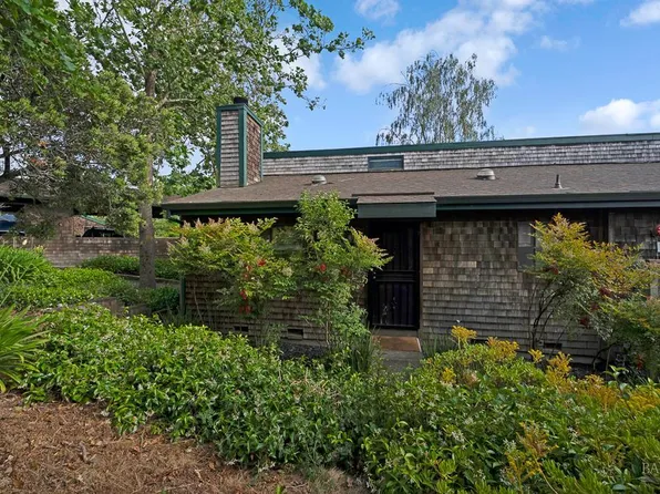 29 Pine Tree Circle, Cotati, CA 94931