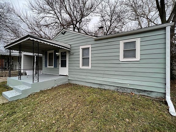2nd image of 3557 Caroline Ave