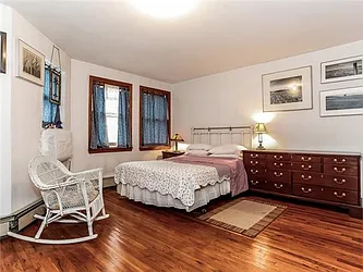 Sold by Avenue Sotheby's International Realty