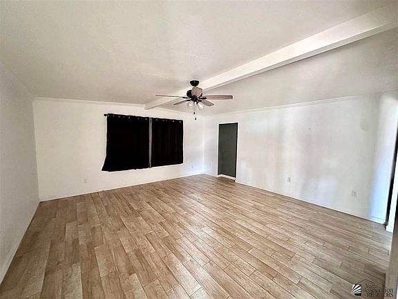 5th image of 28502 San Francisco Ave