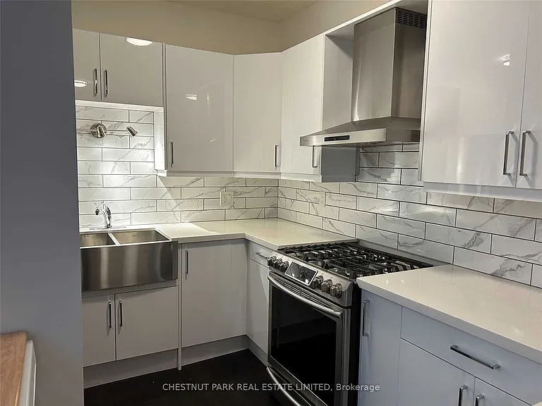 179 Avenue Rd #2 — Photo 3