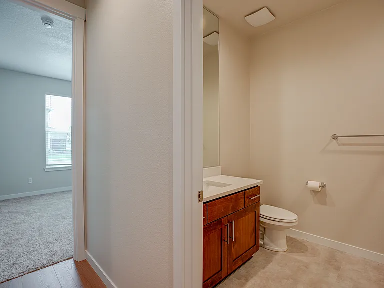 4102 NE 186th St — Photo 15