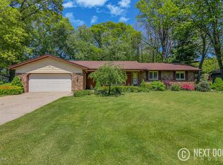 125 Ann St, Holland, MI 49424