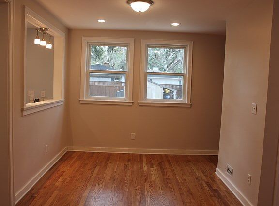 4th image of 1017 Palmetto Ave