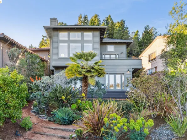 7084 Westmoorland Dr, Berkeley, CA 94705