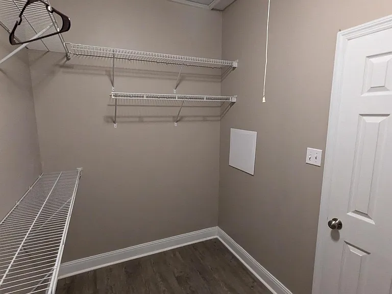 1224 Autumn Ln SW — Photo 17