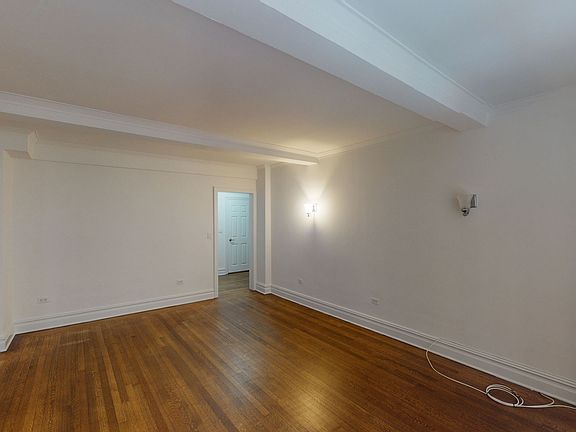 5th image of 404 E 55th St #8E