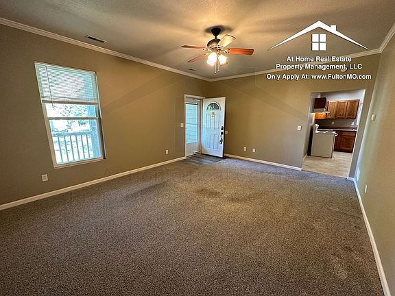 3rd image of 821 Court St #B