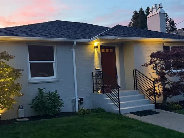 3803 29th Avenue W, Seattle, WA 98199