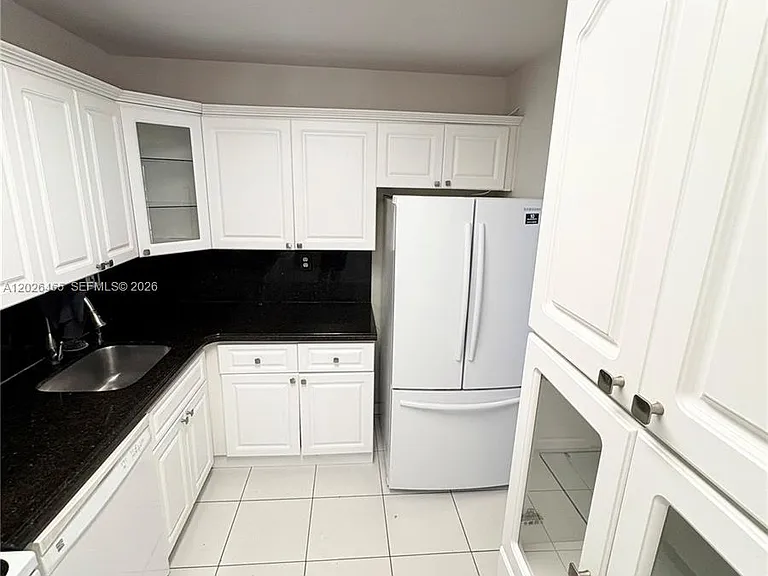 5201 NW 7th St #411 — Photo 6