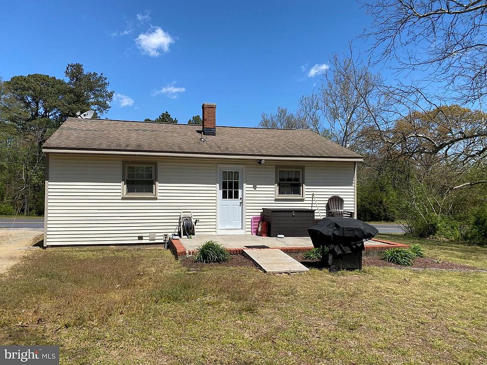 2nd image of 8732 Portsville Rd