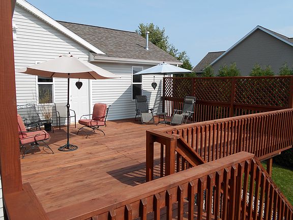 3rd image of 222 Indian Bluffs Dr NE
