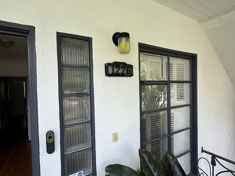1226 S Longwood Ave #1226 — Photo 44