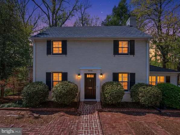 6032 Grove Dr, Alexandria, VA 22307