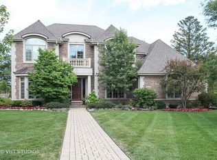 1015 Oxford Rd, Deerfield, IL 60015