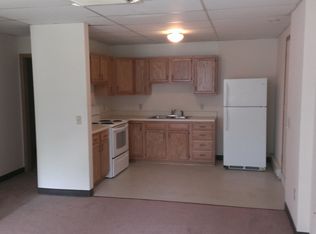 120 S Main St APT E, Clyde, OH 43410