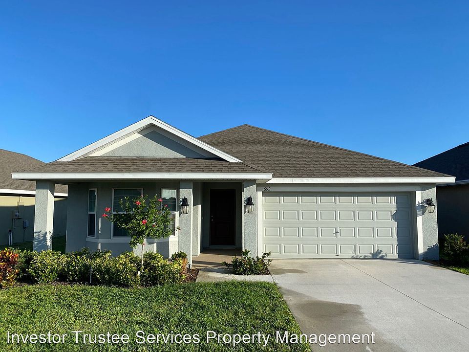 1st image of 652 Meadow Pointe Dr