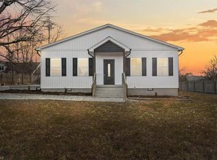 105 Charles St, Thomasville, NC 27360