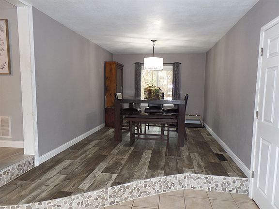 5th image of 213 S Lakeview Dr