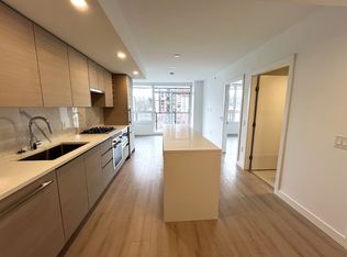823 Carnarvon St #1404, New Westminster, BC