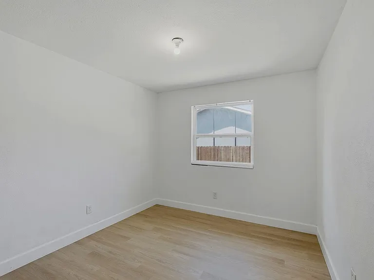 11104 Ptarmigan Dr — Photo 11