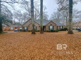 3755 Arlington Oaks Dr, Mobile, AL 36695