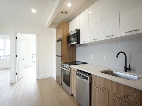 1620 Prospect Place image 1 of 16