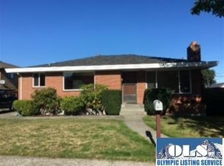 821 E 2nd St, Port Angeles, WA